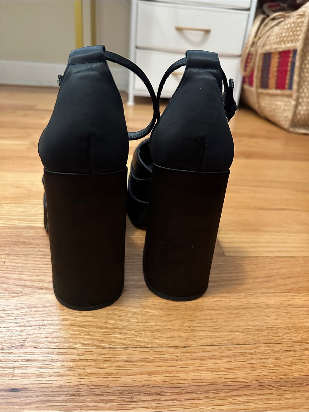 Steve Madden Black Ankle-Strap Platform Block Heels - Picture 4 of 5
